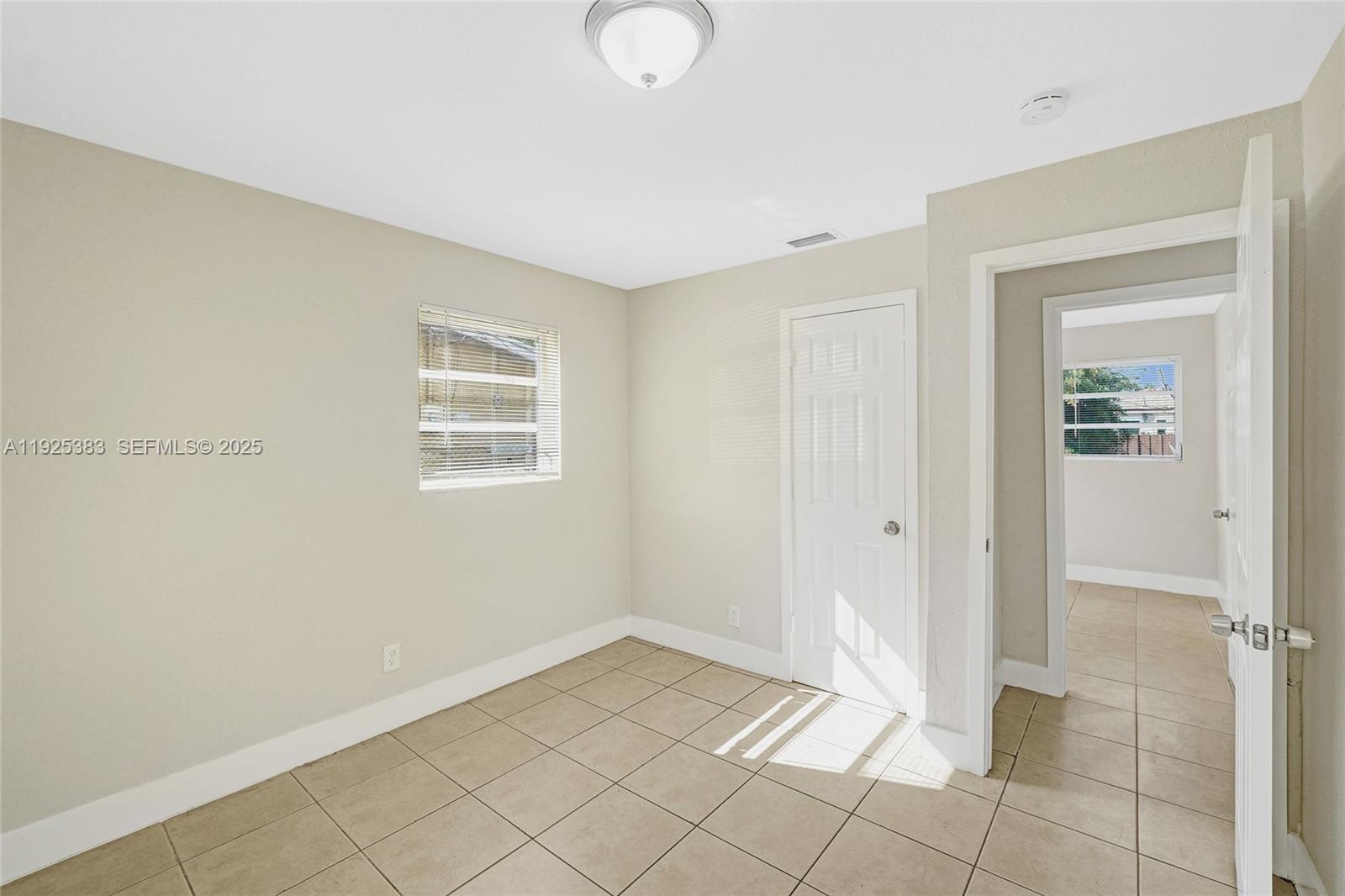 WESTWOOD PARK SEC 3 - Residential Lease