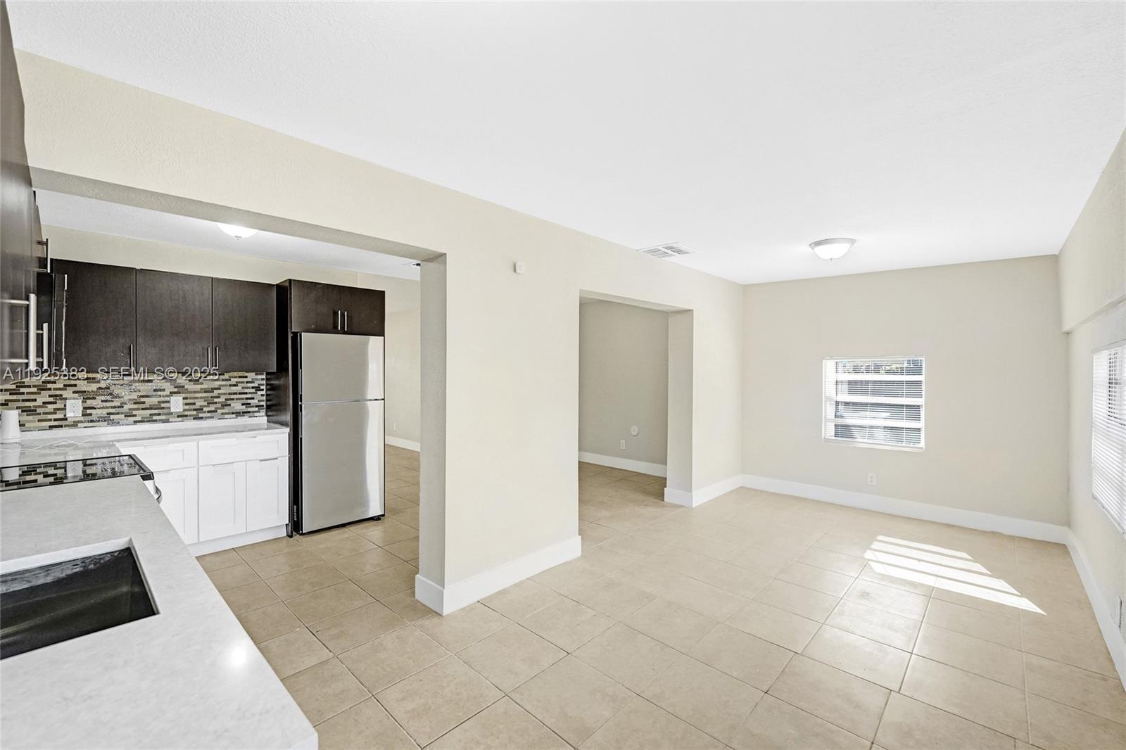 WESTWOOD PARK SEC 3 - Residential Lease