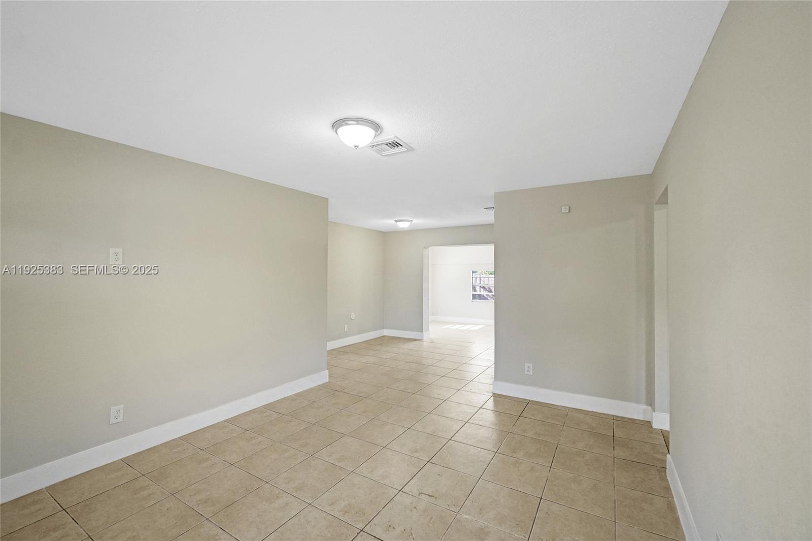 WESTWOOD PARK SEC 3 - Residential Lease