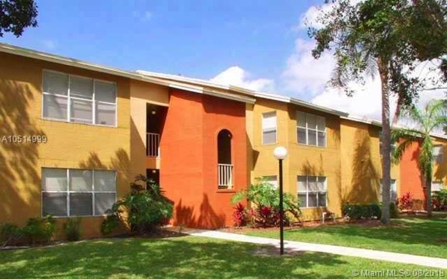 Beautiful 1 bed unit in Ponte Verde. Unit Rented.