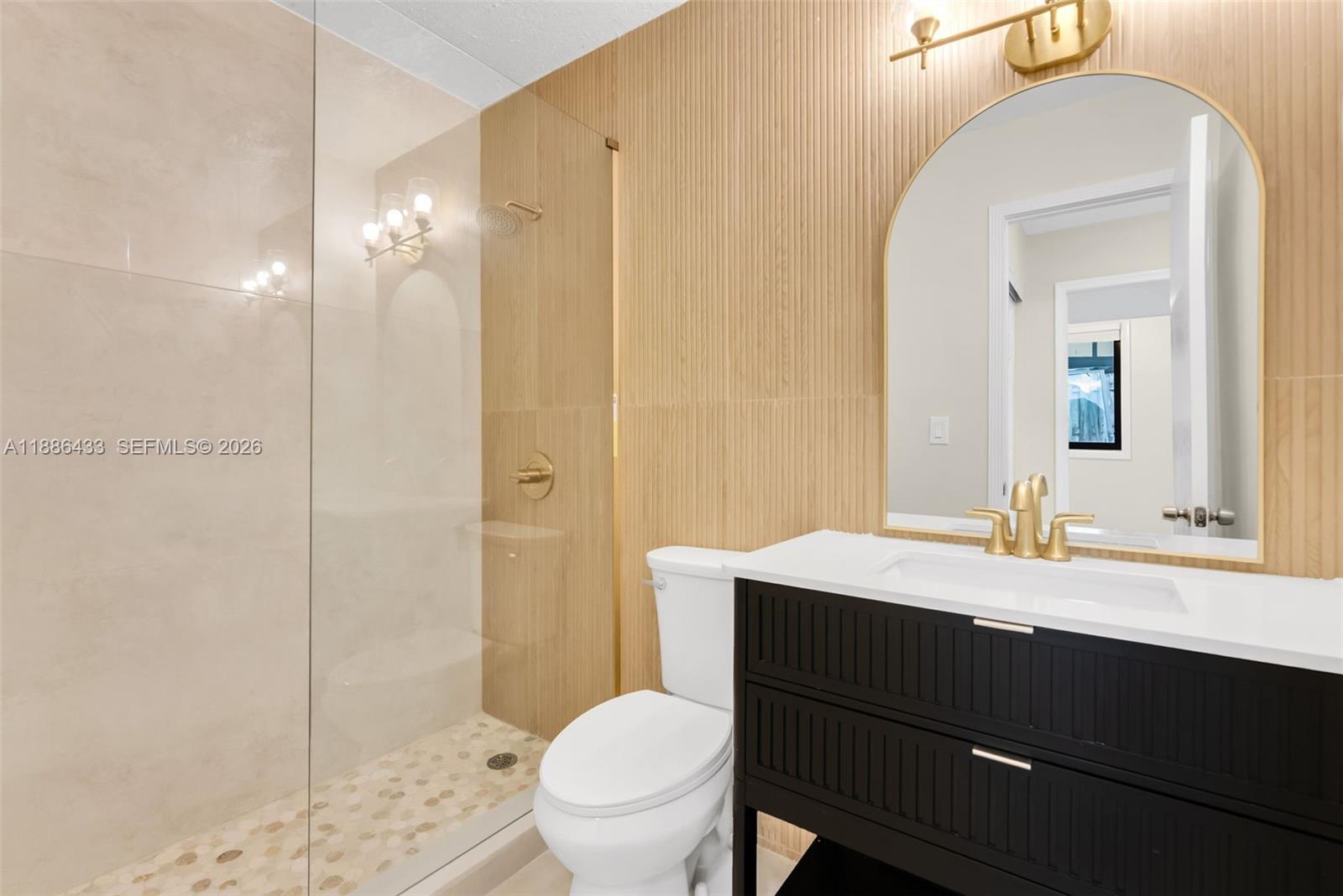 SPRINGTREE LAKES - Residential