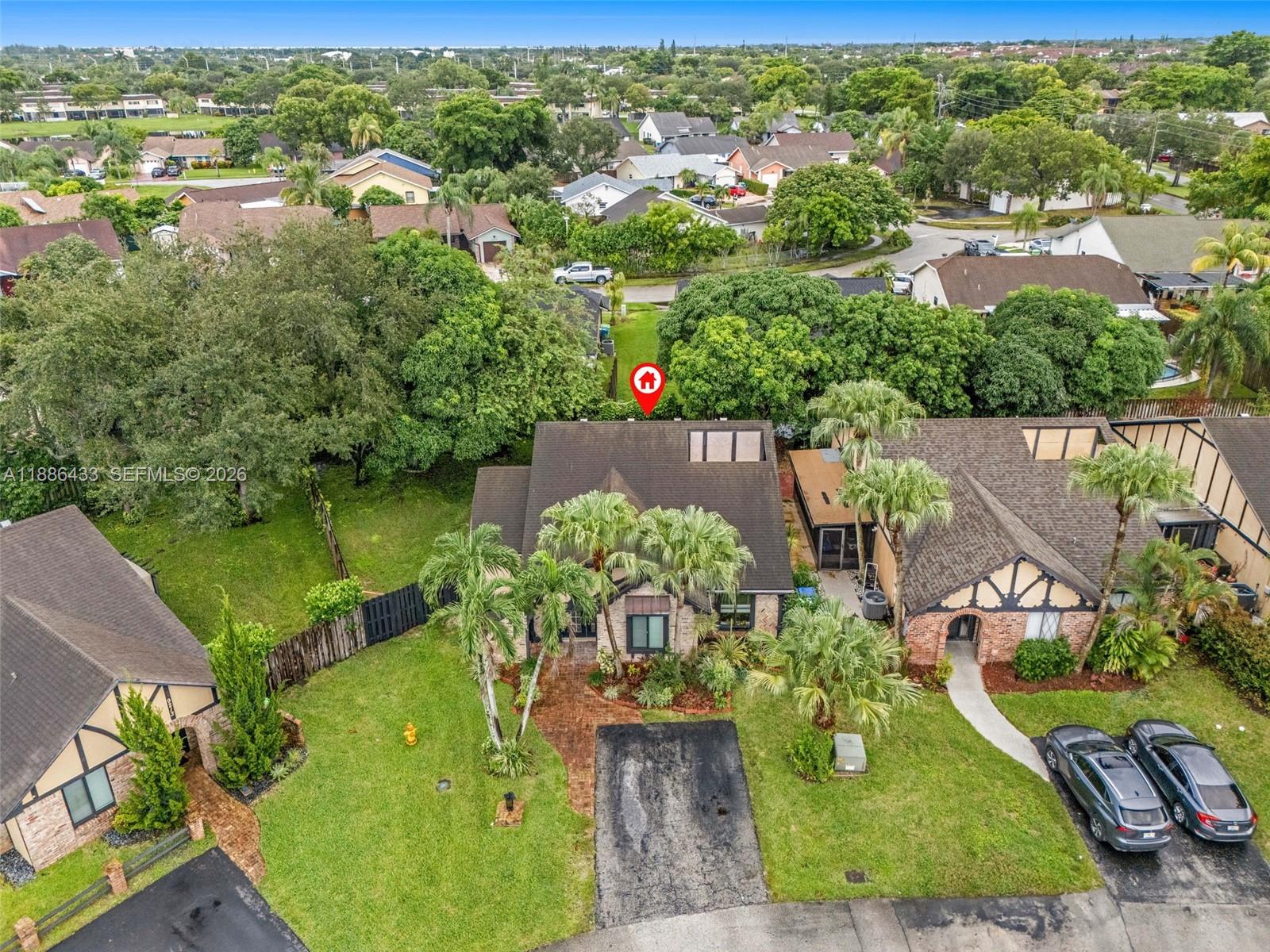 SPRINGTREE LAKES - Residential