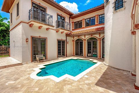 674 Ocean Blvd Golden Beach FL 33160