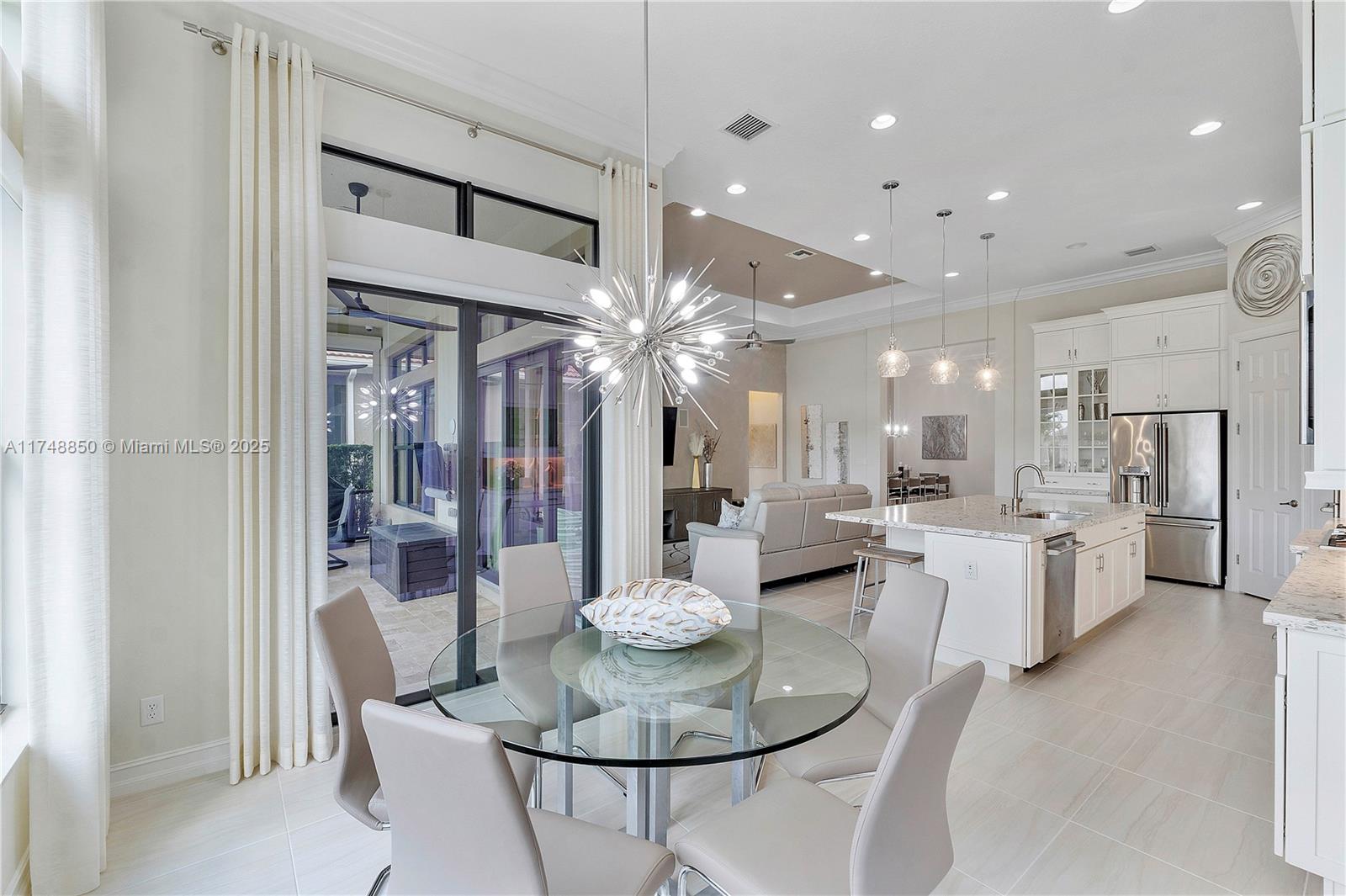 PARKLAND ROYALE - Residential