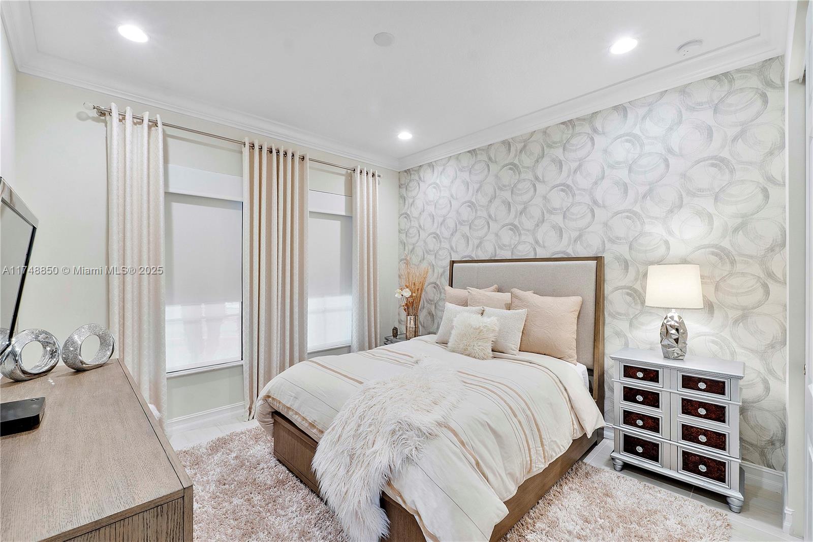 PARKLAND ROYALE - Residential