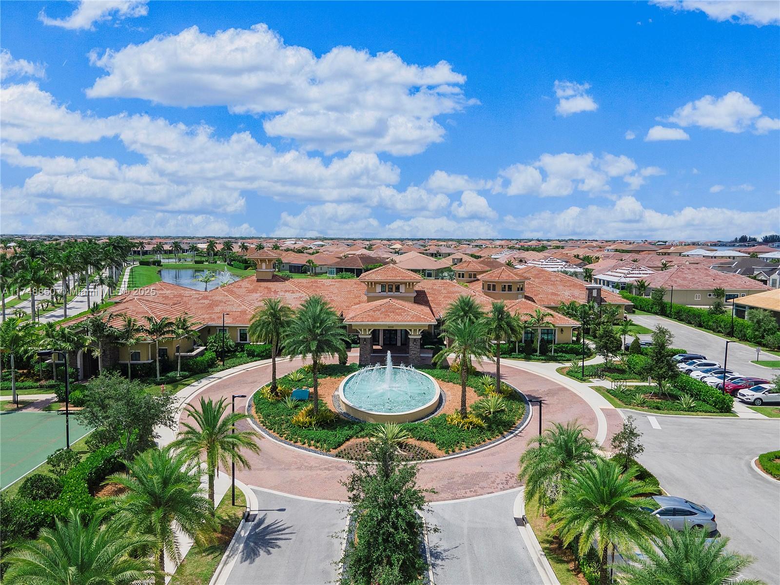 PARKLAND ROYALE - Residential