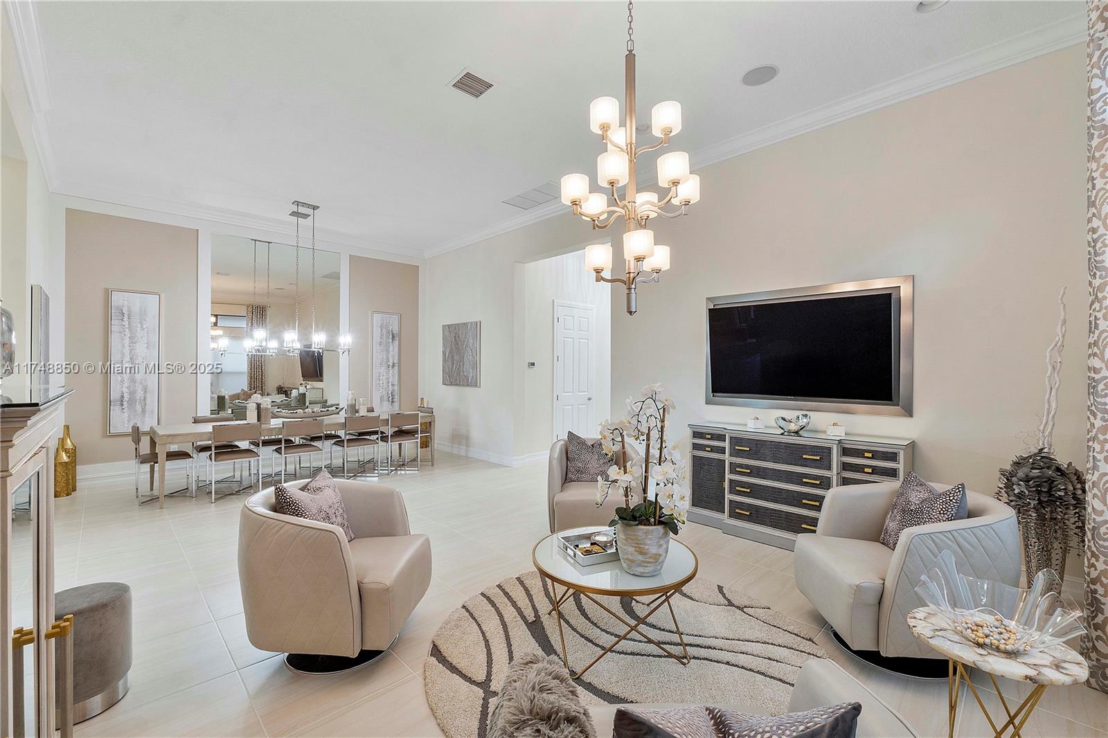 PARKLAND ROYALE - Residential
