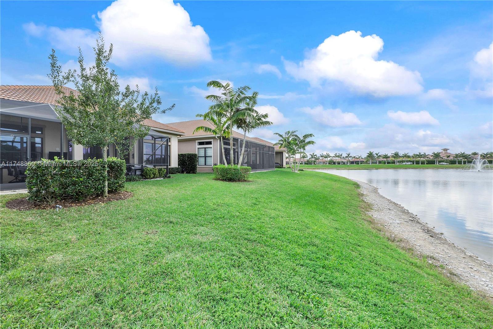 PARKLAND ROYALE - Residential