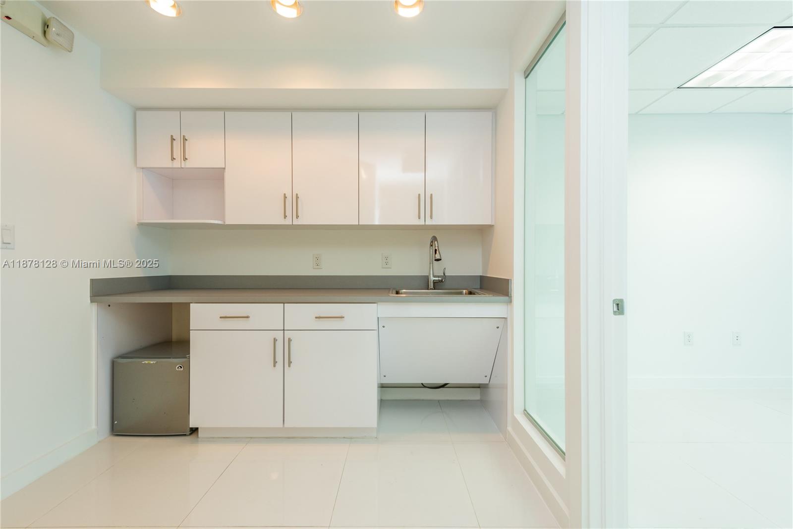 40 SW 13th Street 902