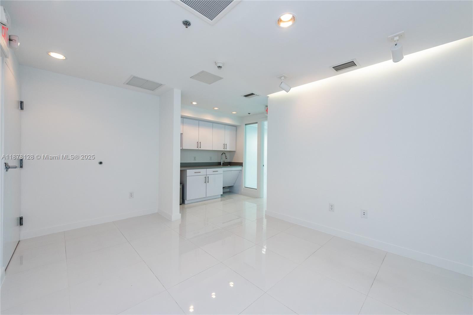 40 SW 13th Street 902