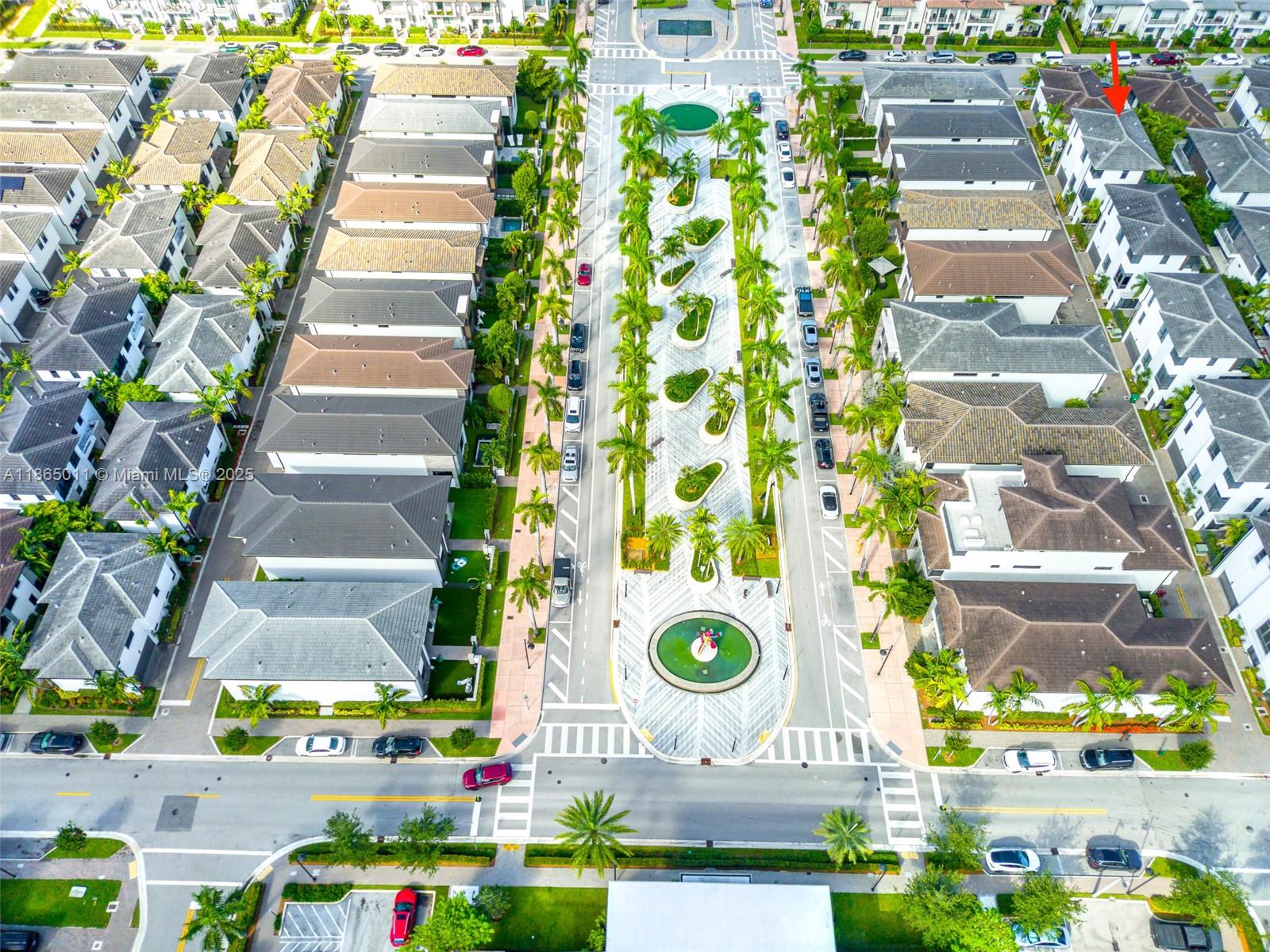 DOWNTOWN DORAL SOUTH PHAS - Residential