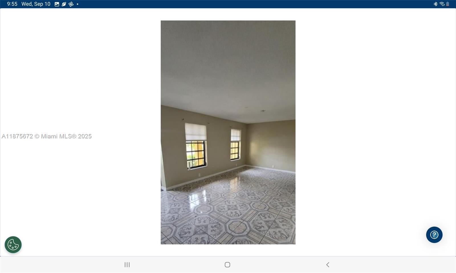 COLONIES CONDO - Residential