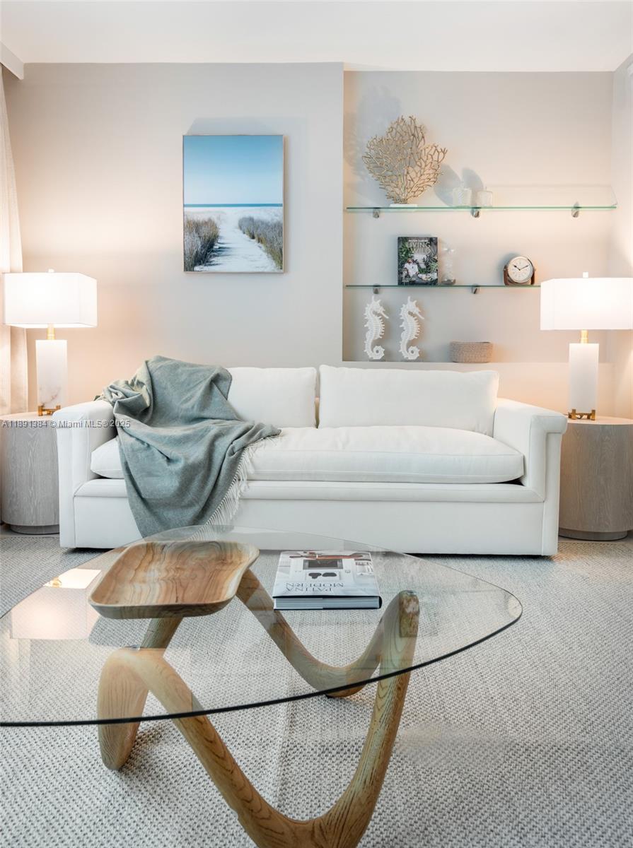 RONEY PALACE CONDO - Residential