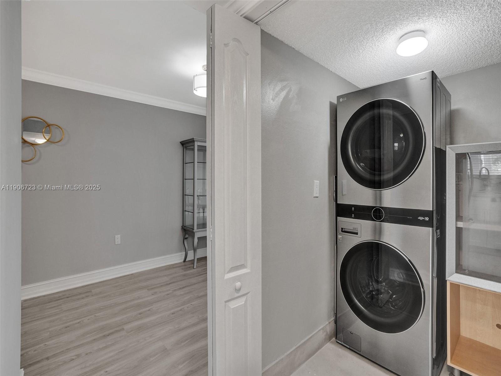 THE BEACH CLUB FONTAINEBL - Residential Lease