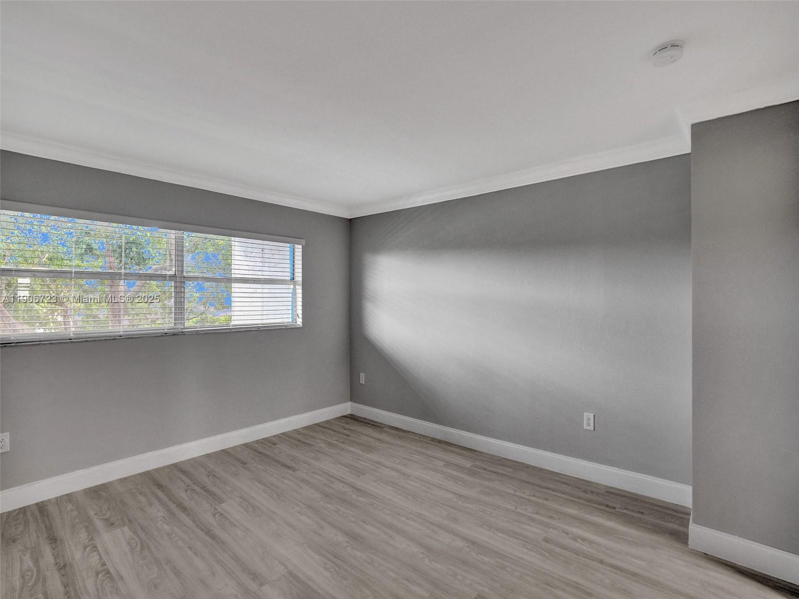 THE BEACH CLUB FONTAINEBL - Residential Lease