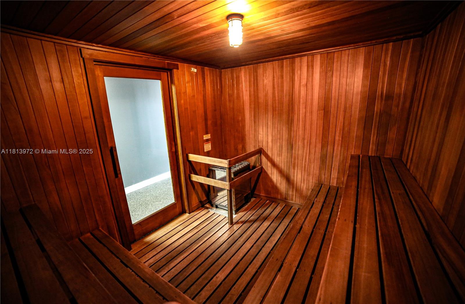 200 LESLIE CONDO - Residential