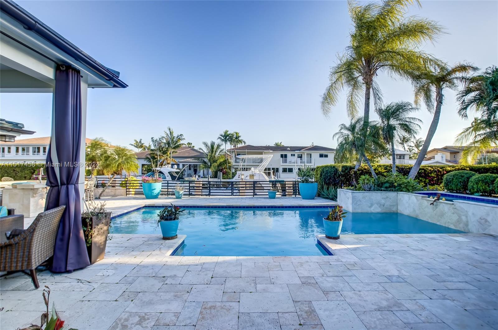 CORAL RIDGE COUNTRY CLUB - Residential