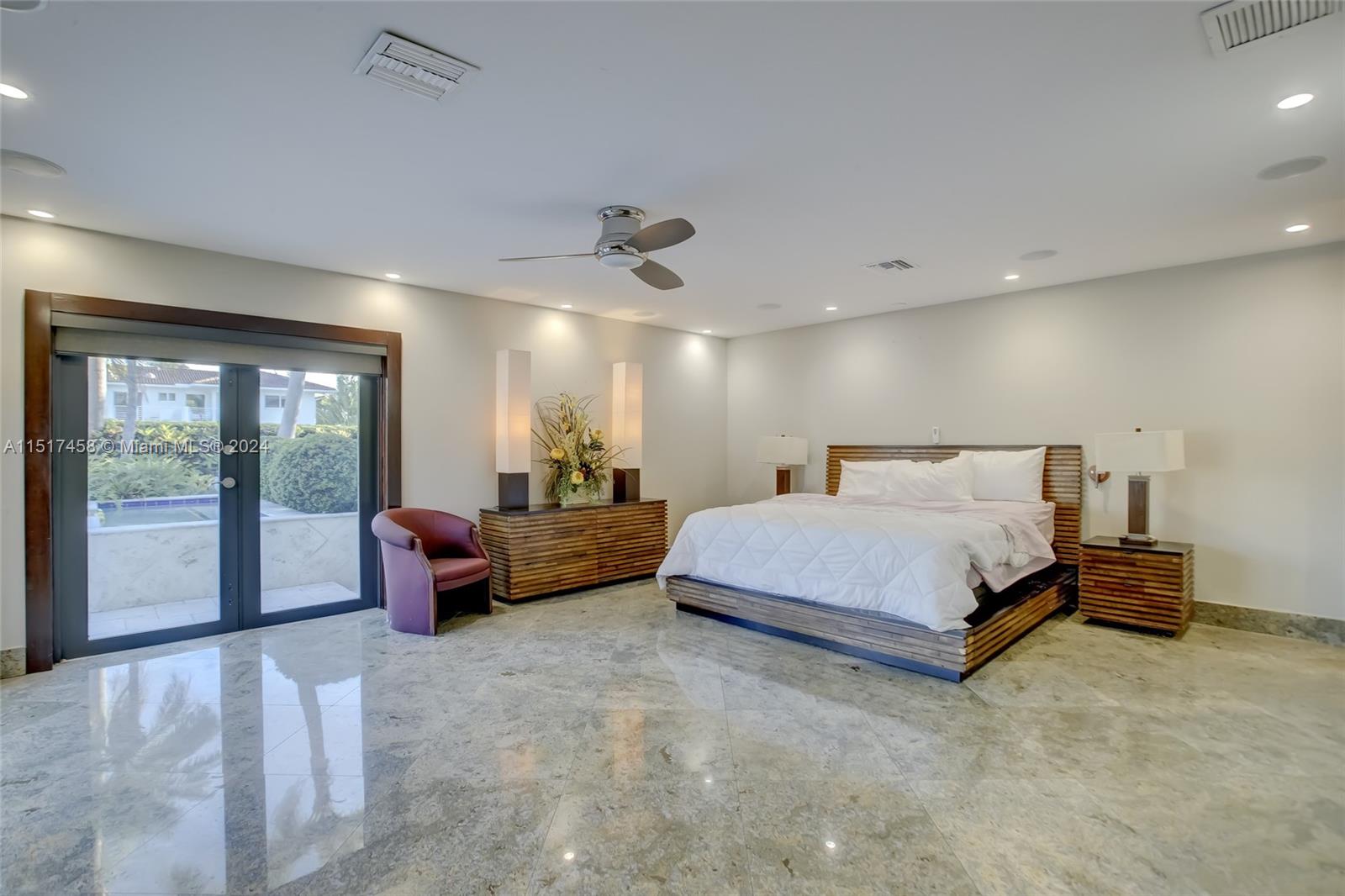 CORAL RIDGE COUNTRY CLUB - Residential