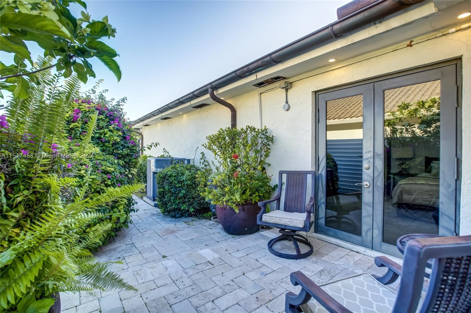 CORAL RIDGE COUNTRY CLUB - Residential