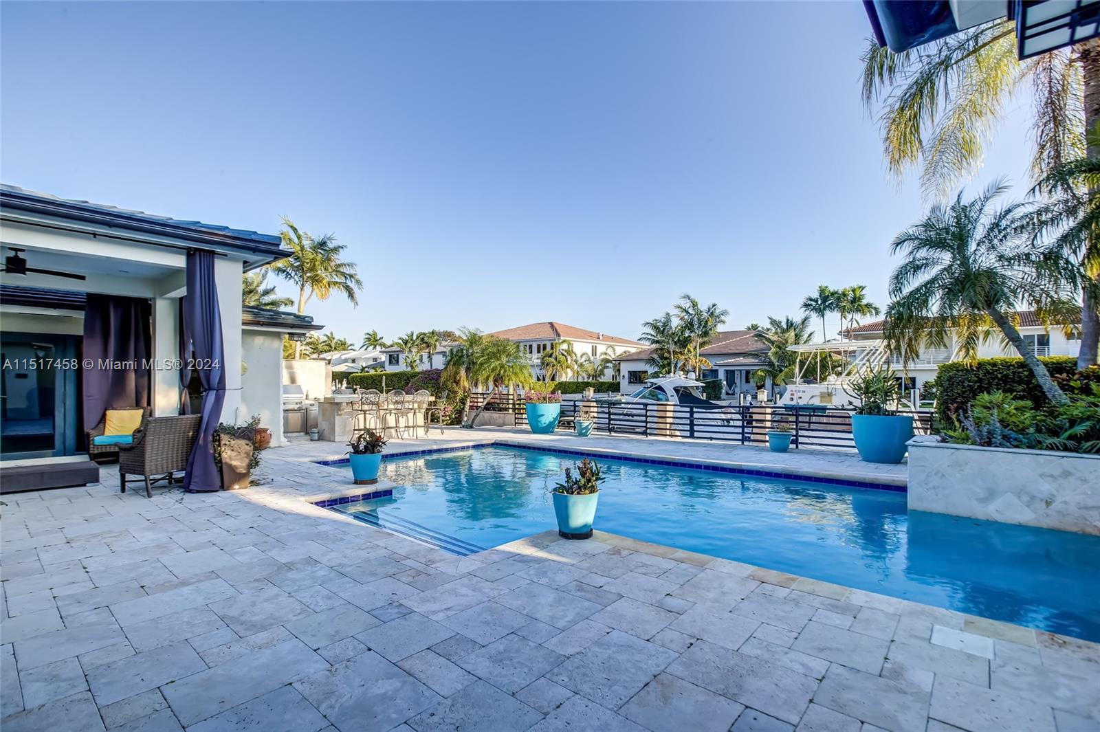 CORAL RIDGE COUNTRY CLUB - Residential