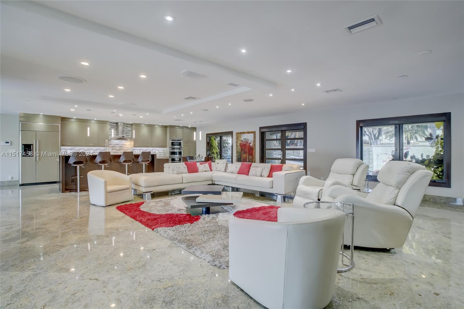 CORAL RIDGE COUNTRY CLUB - Residential