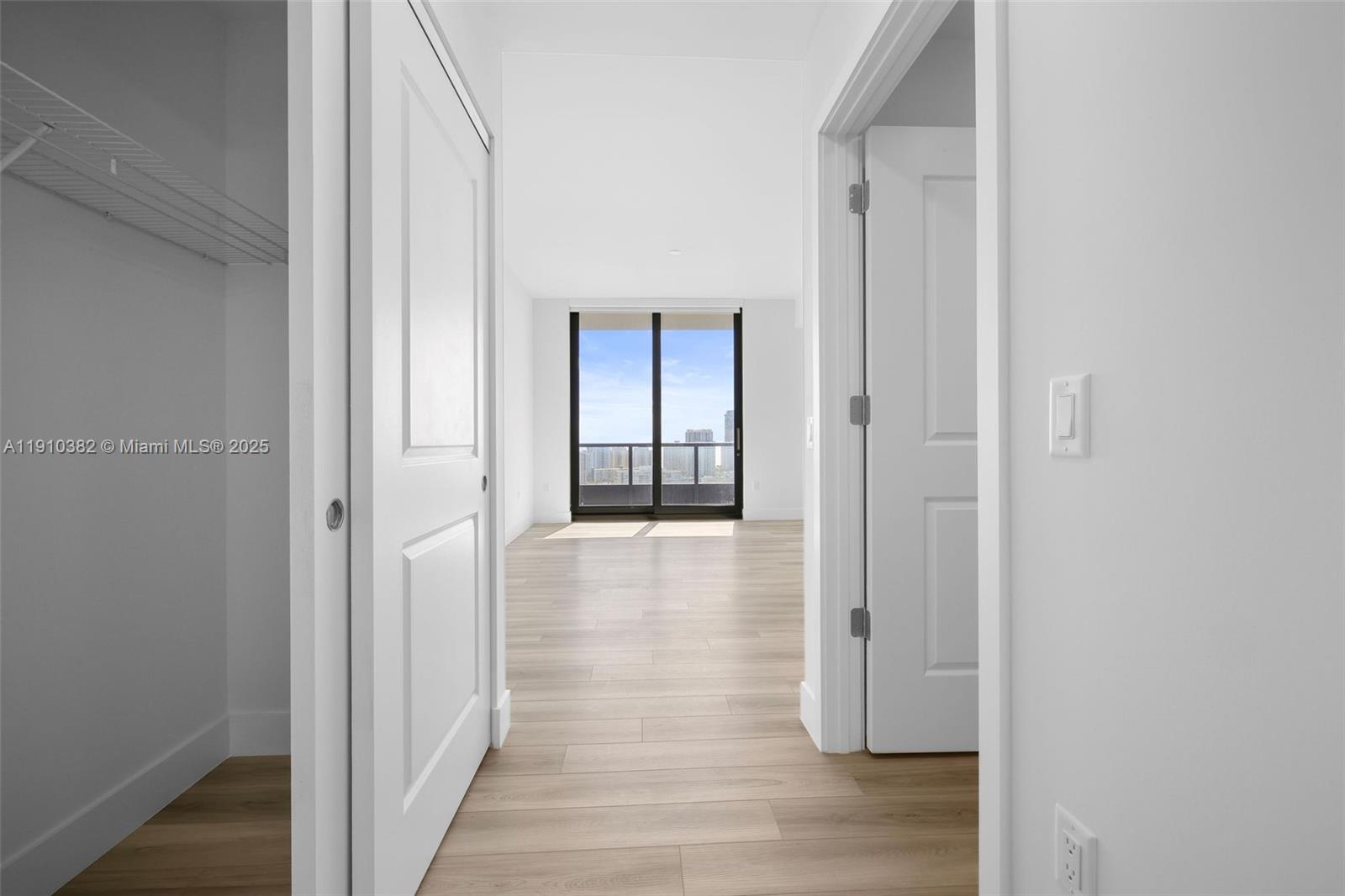 DIPLOMAT GOLF ESTATES - Residential