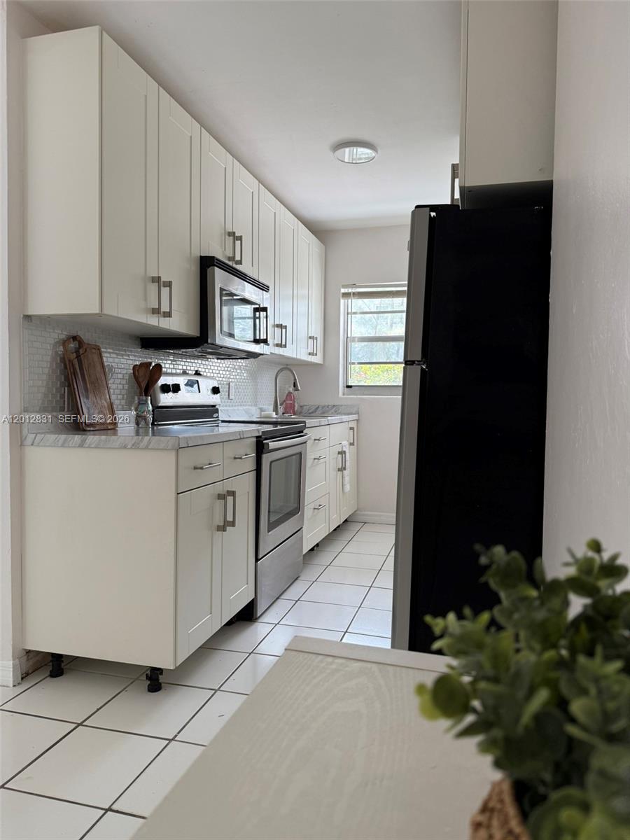 EQUALITY HOUSE INC - Residential Lease
