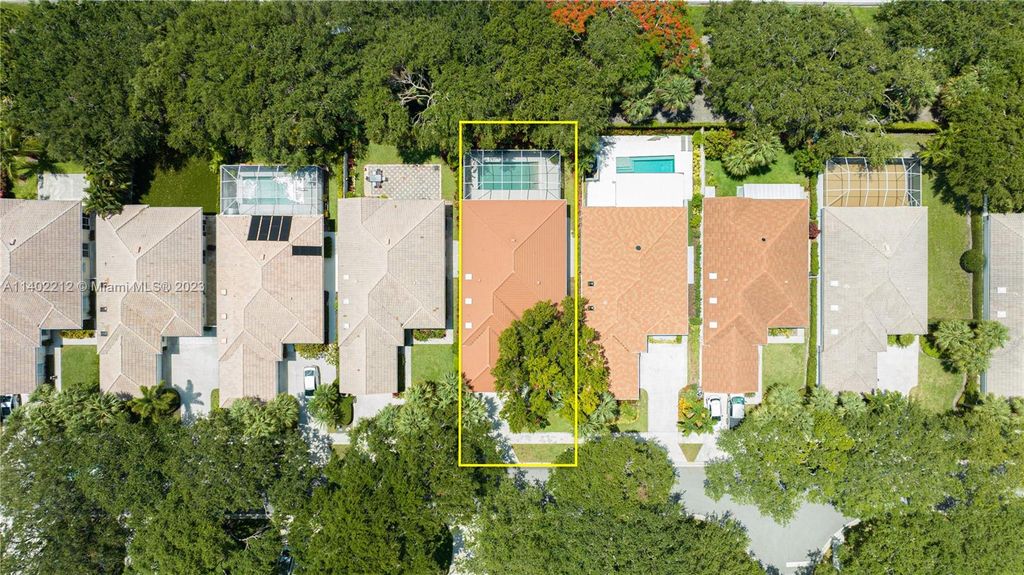 Photo of 387 Kelsey Park Dr, Palm Beach Gardens, FL 33410 (MLS # A11402212)