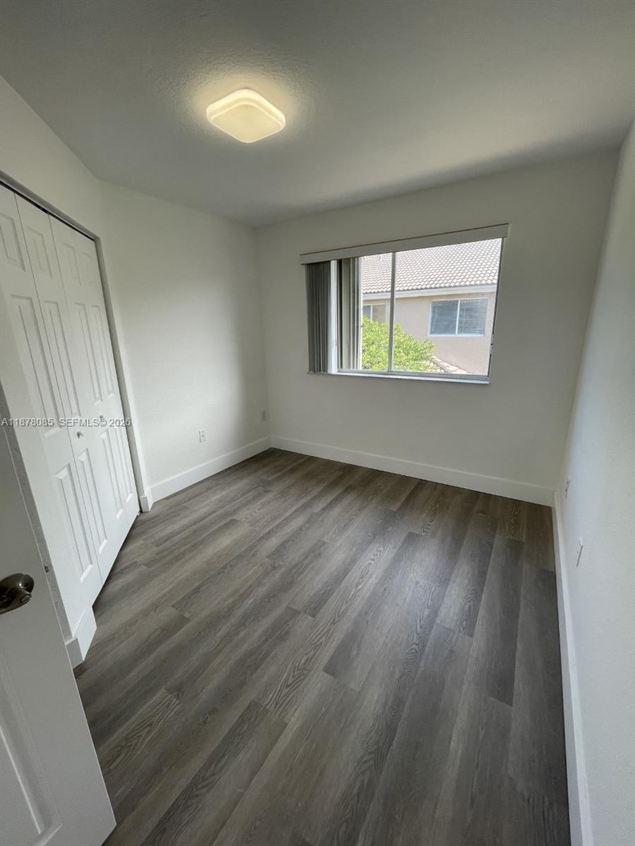 LAS BRISAS AT DORAL CONDO - Residential