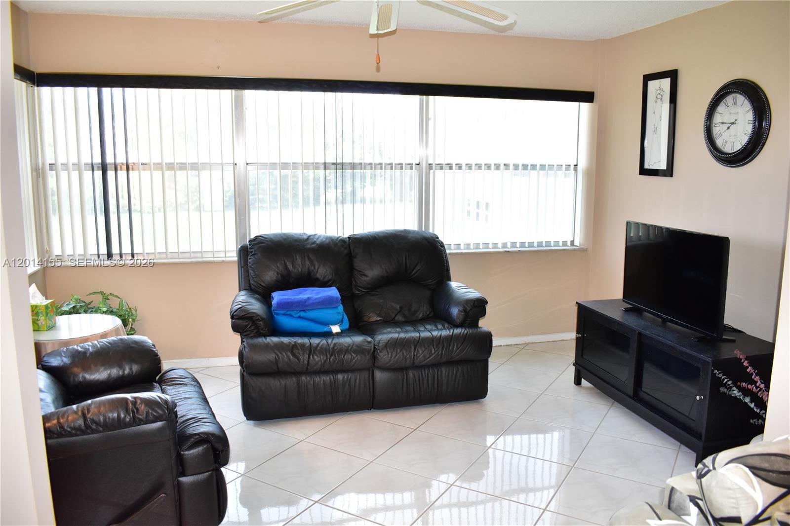 9541 Sunrise Lakes Blvd 204