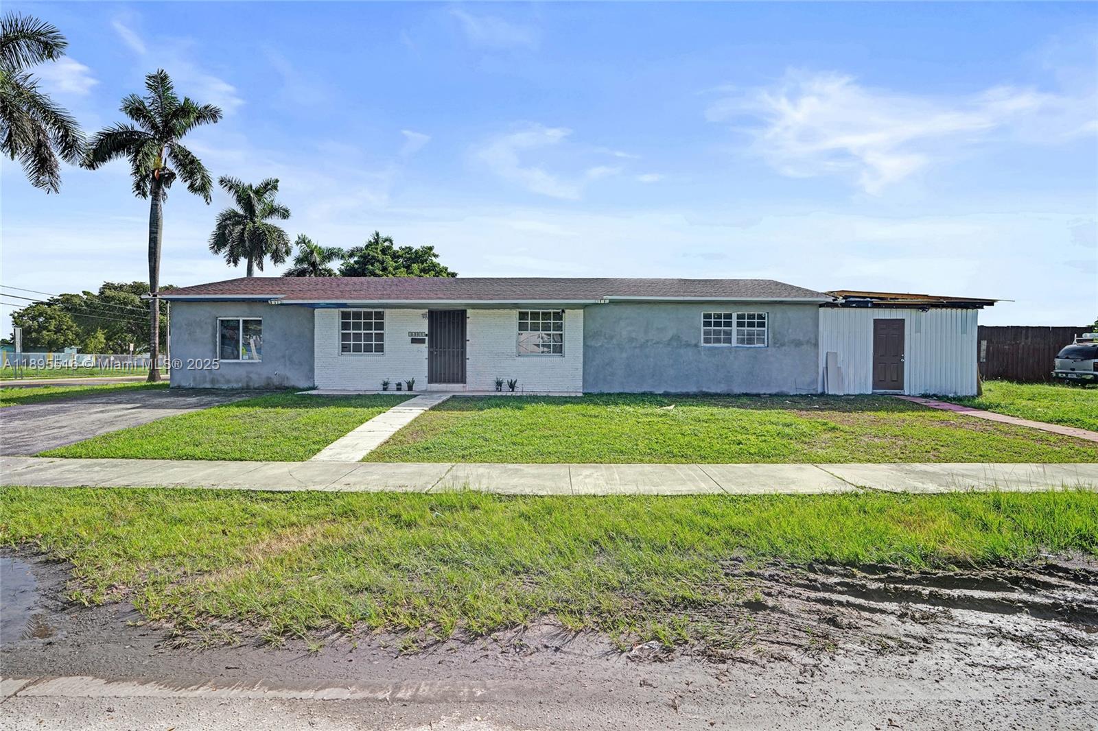 FAIRWAY LAKE SOUTH SEC 1 - Residential