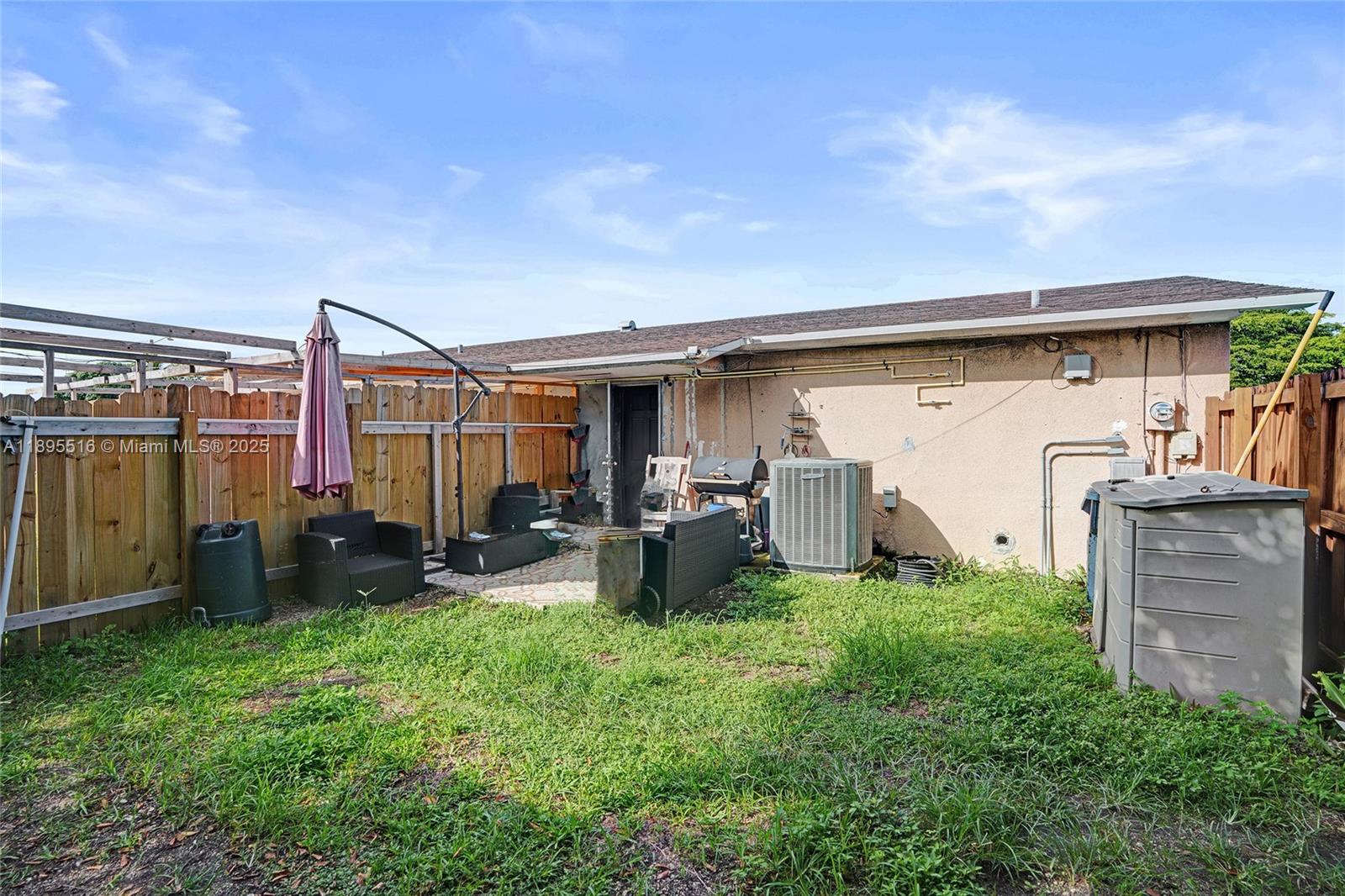 FAIRWAY LAKE SOUTH SEC 1 - Residential