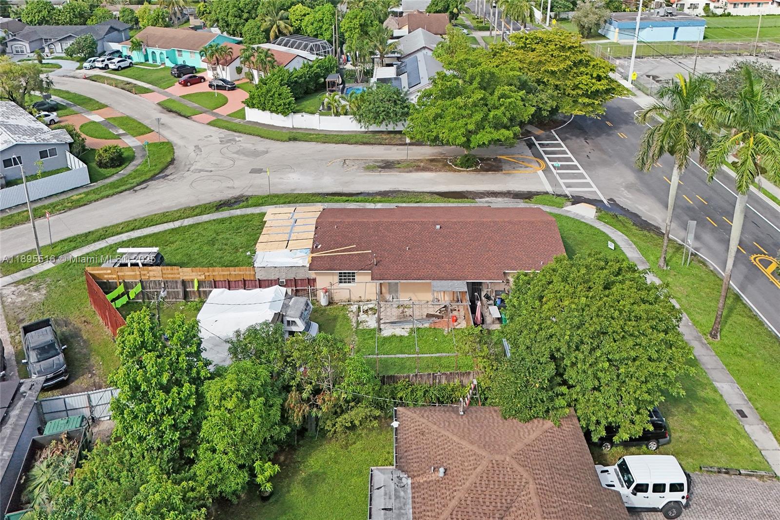 FAIRWAY LAKE SOUTH SEC 1 - Residential