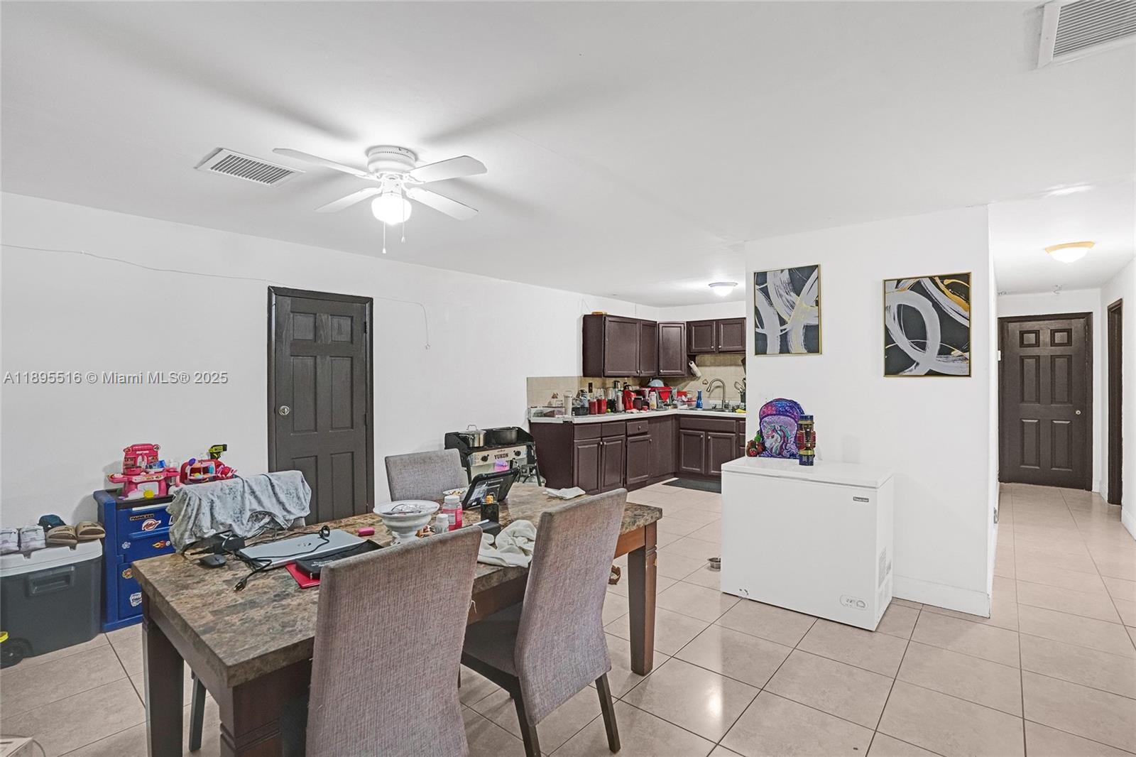 FAIRWAY LAKE SOUTH SEC 1 - Residential