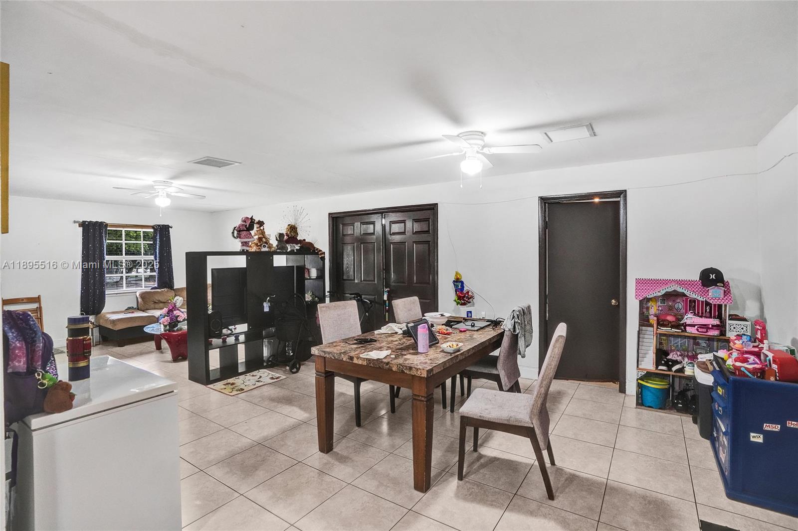 FAIRWAY LAKE SOUTH SEC 1 - Residential