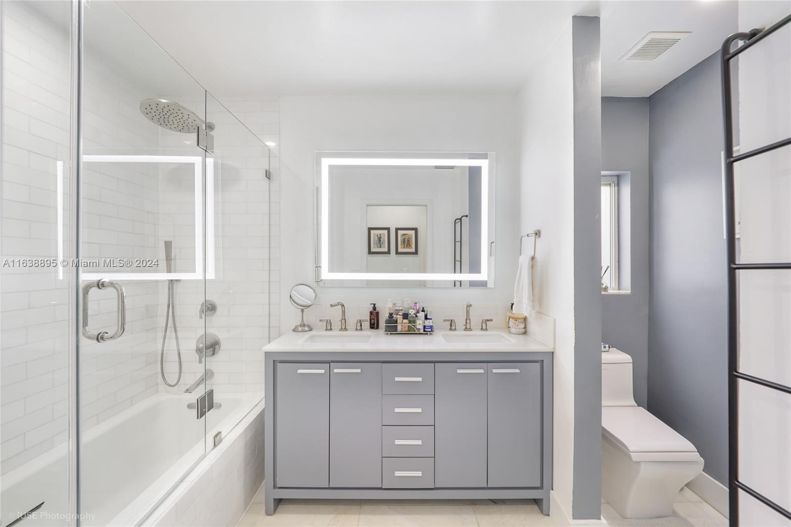 CORAL GABLES FLAGLER STRE - Residential