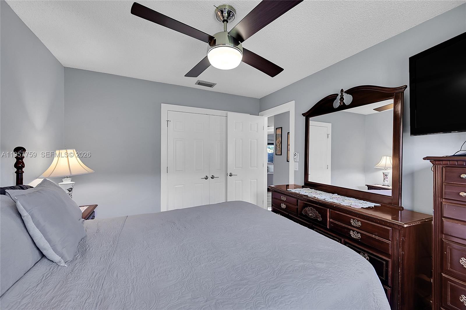 VILLAGES OF ORIOLE BONAIR - Residential