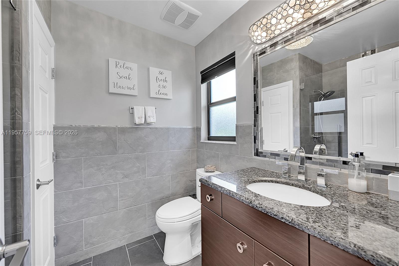 VILLAGES OF ORIOLE BONAIR - Residential