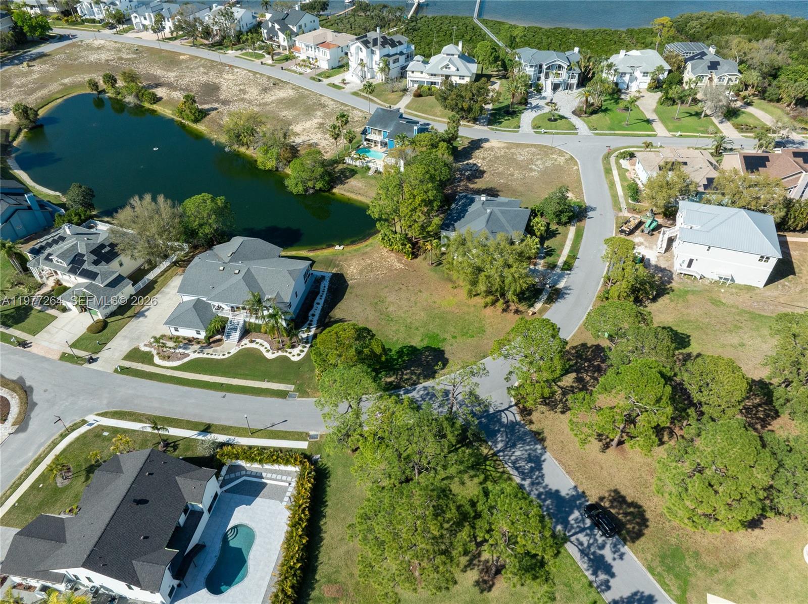 POINTE ALEXIS NORTH PHASE - Land