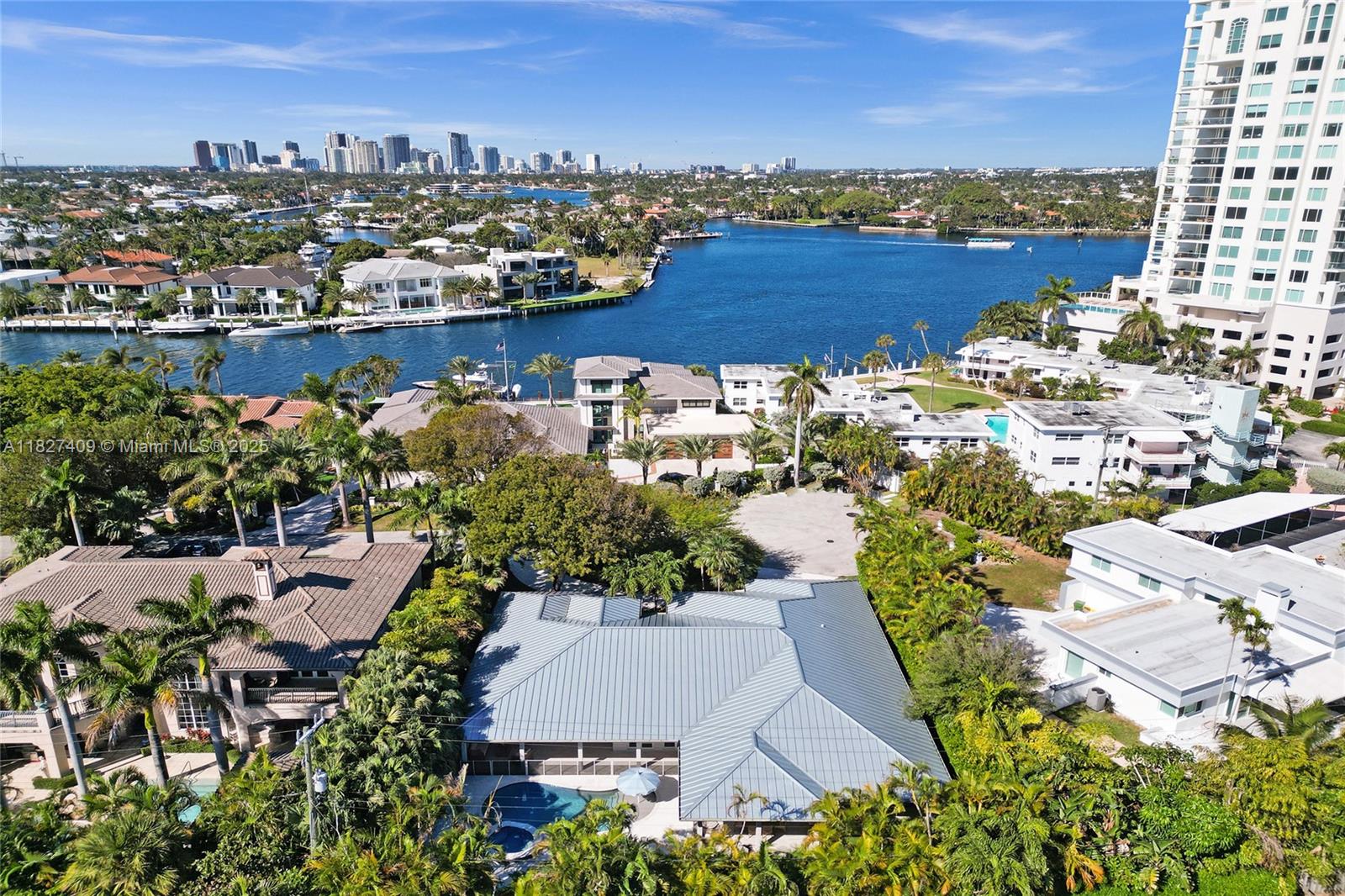 HARBOR BEACH - Residential