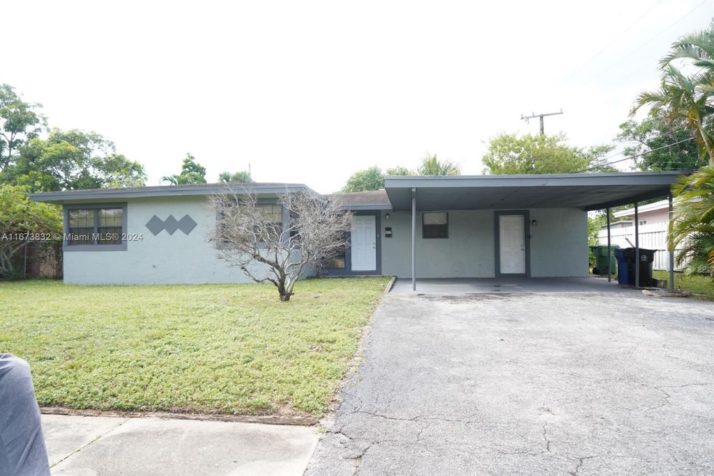 Photo of 441 SW 30th Ter, Fort Lauderdale, FL 33312 (MLS # A11673832)