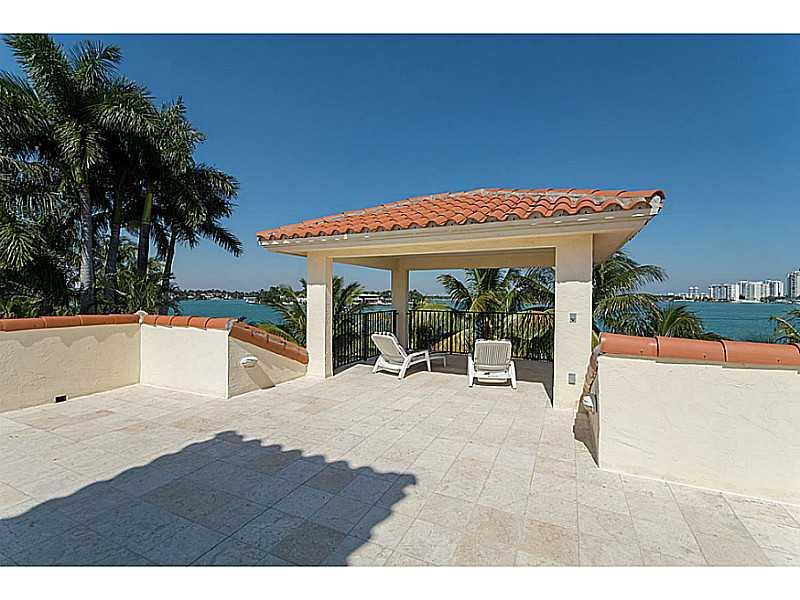 HIBISCUS ISLAND - Residential