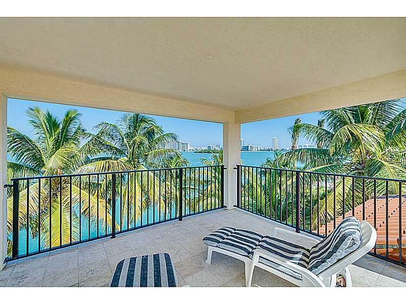 HIBISCUS ISLAND - Residential