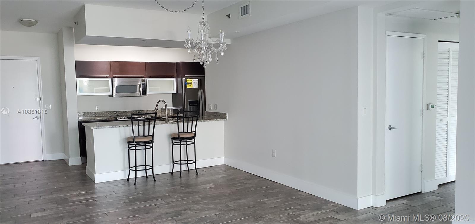 THE PLAZA 901 BRICKELL CO - Residential Lease