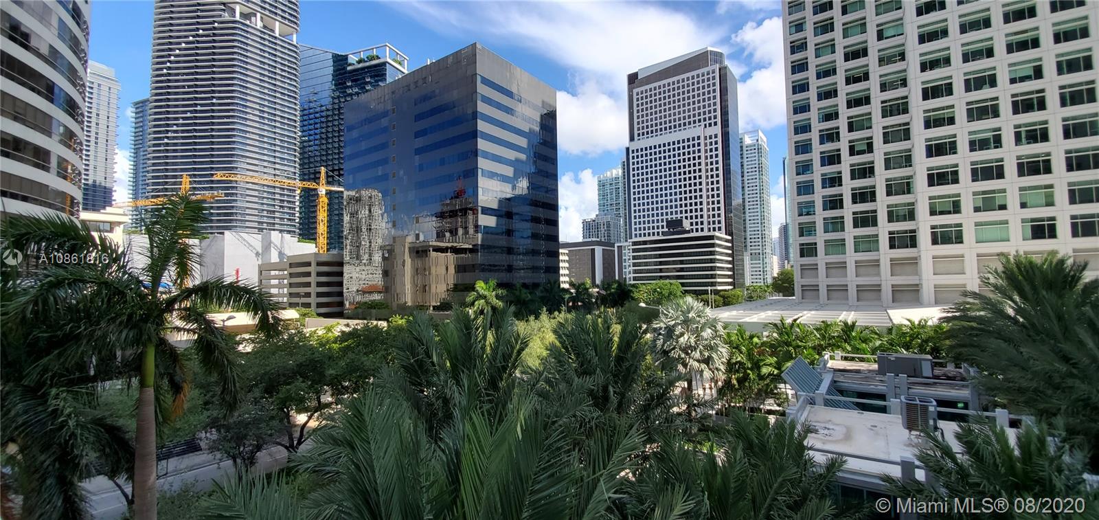 THE PLAZA 901 BRICKELL CO - Residential Lease
