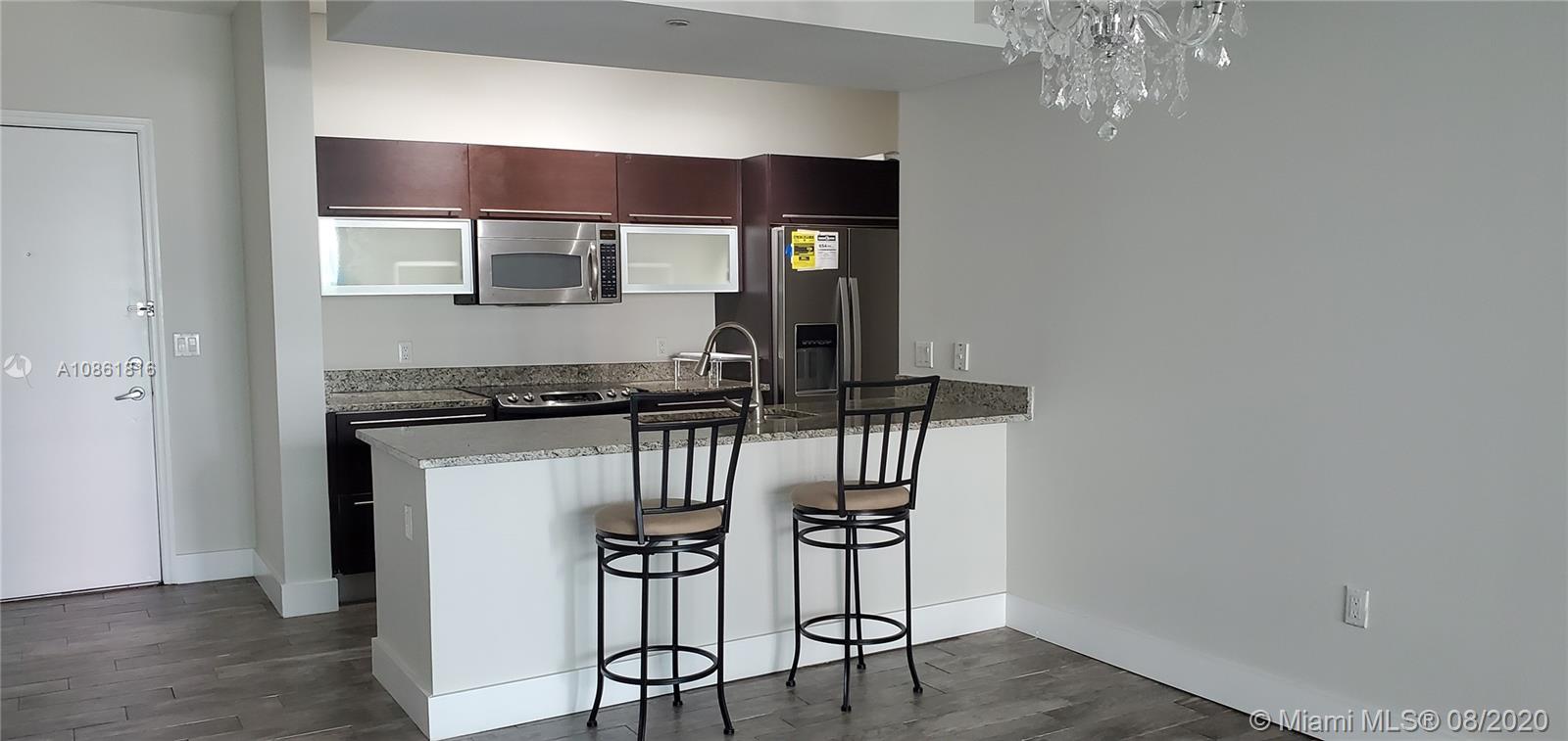 THE PLAZA 901 BRICKELL CO - Residential Lease