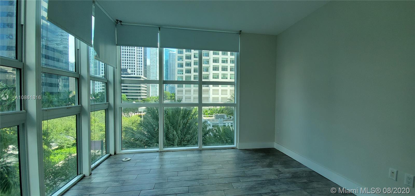 THE PLAZA 901 BRICKELL CO - Residential Lease