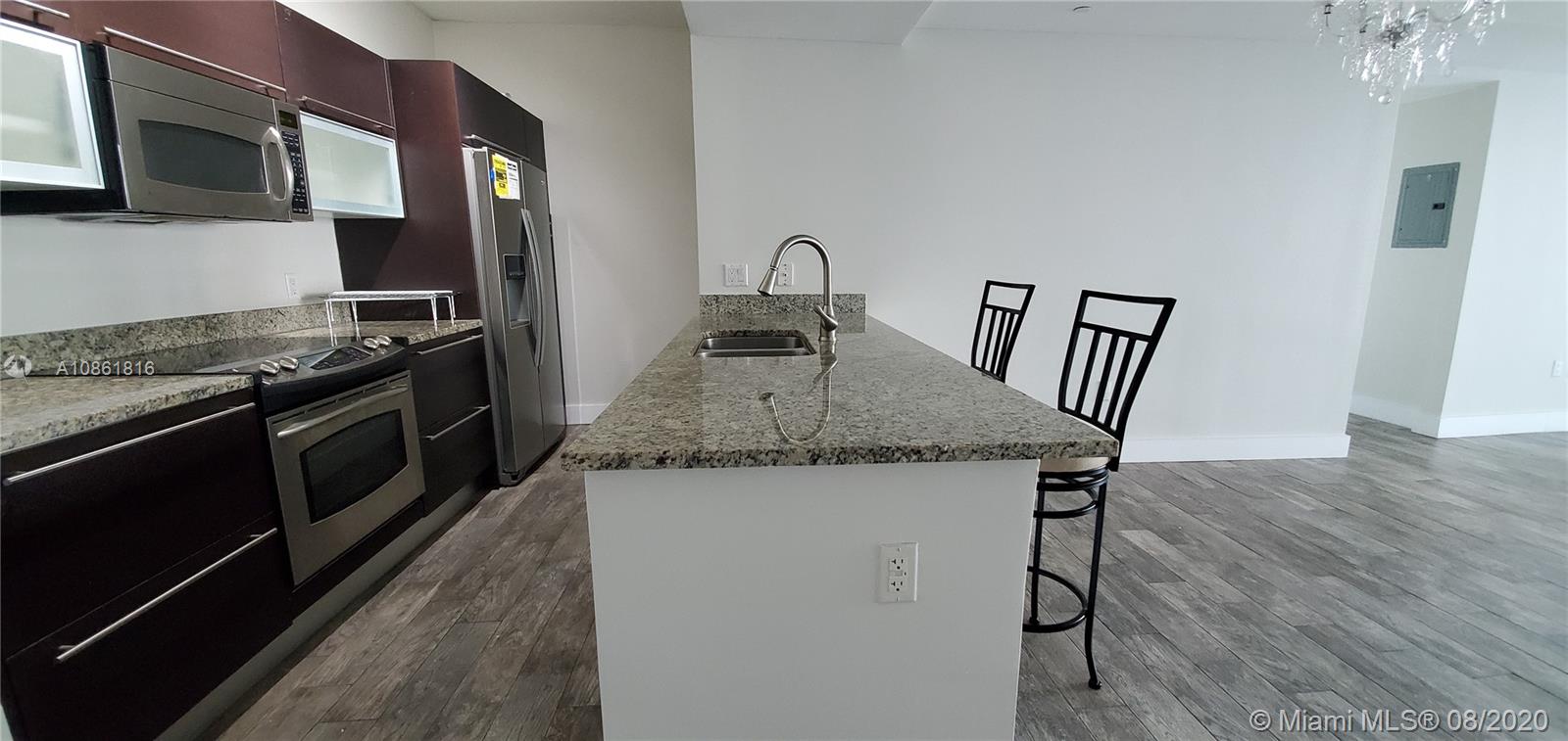 THE PLAZA 901 BRICKELL CO - Residential Lease