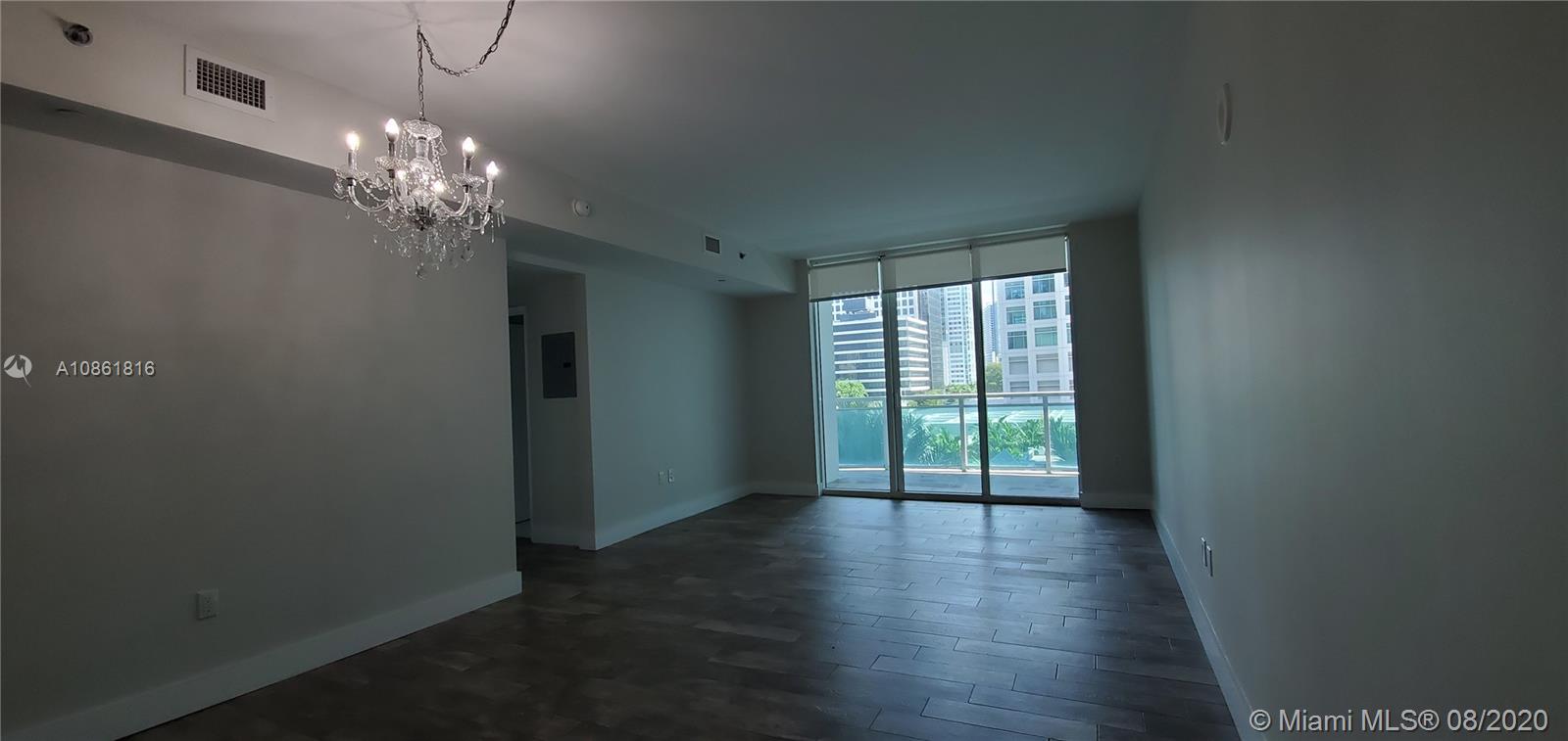 THE PLAZA 901 BRICKELL CO - Residential Lease