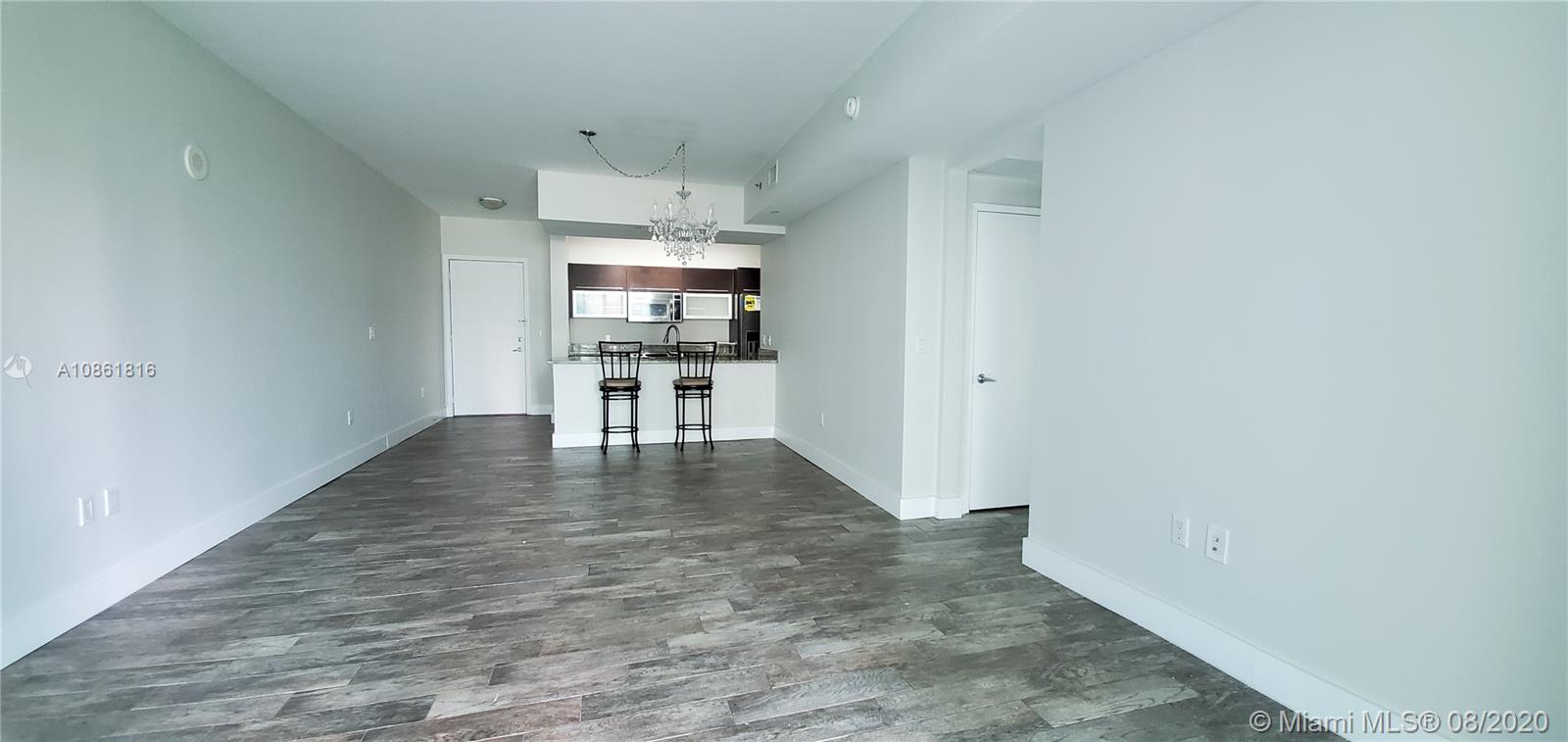 THE PLAZA 901 BRICKELL CO - Residential Lease